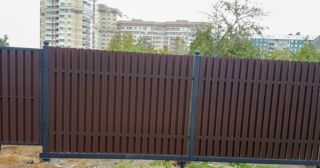 Купить распашные ворота из штакетника Артем, цена от 2745 руб.